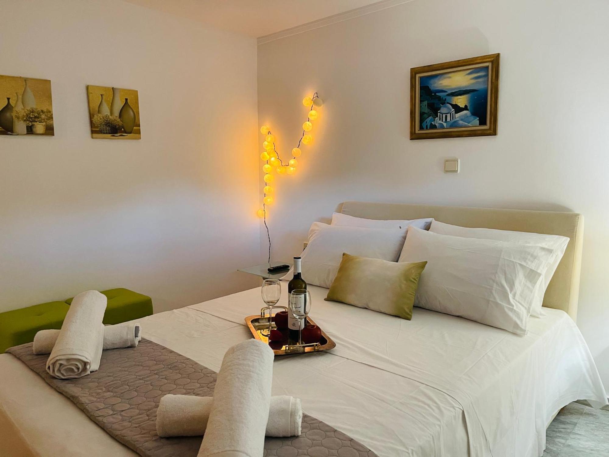 Erotospilia Porto Rafti Near The Athens Airport Apartment Exterior foto